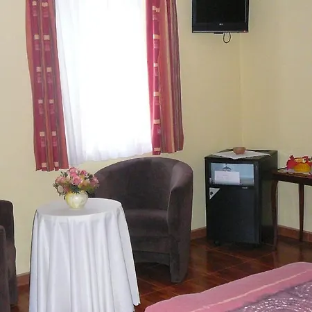 B&B Le Bernister Parking Prive 3*